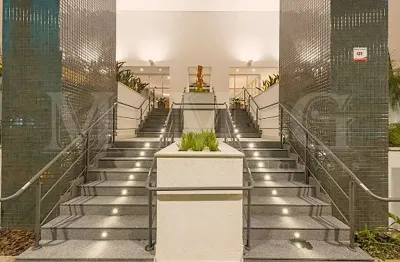 Sala comercial de 39m² com 1 vaga e ar-condicionado em frente ao aeroporto de congonhas