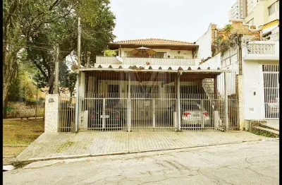 Vila mariana / aclimação 3 casas no mesmo terreno. próximo a ana rosa