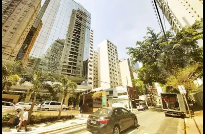 Sobreloja 166 m2, com divisórias de driwall , -próximo ao hospital  9 de julho