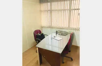 Sala comercial com 3 salas para alugar na Avenida Brigadeiro Luís Antônio, 2466, Jardim Paulista, São Paulo