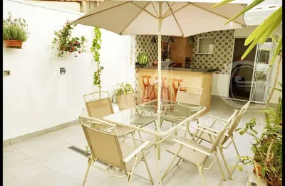 Sobrado à venda: bosque da saúde 4 dorm.  sendo 2 suítes  quintal gourmet e garagem