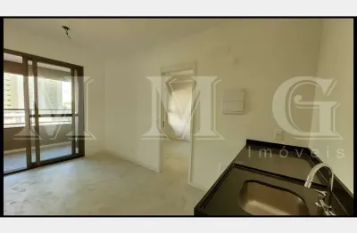 Apartamento de 1 quarto e varanda a venda na vila  clementino predio novo