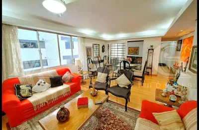 Apartamento com 3 dorms, suíte, 3 vagas de garagem no coração da vila mariana