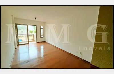 Apartamento com 3 quartos para alugar na Avenida Itaboraí, 311, Bosque da Saúde, São Paulo