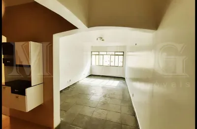 Apartamento, aluga-se , 2 dormitórios, vaga, 98 útil, de frente