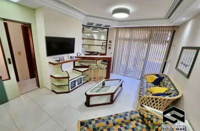 Amplo apartamento, com lazer, 02 vagas, apenas 100m do mar!