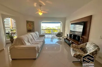 Amplo apto reformado com 03 suítes, linda vista mar, apenas 150m da praia!