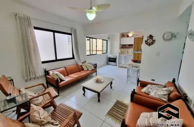 02 dormitórios reformados, região comercial, 600m do mar!