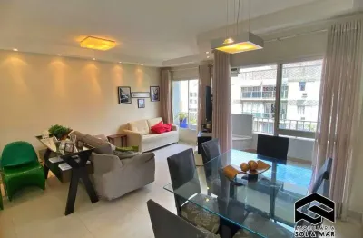 Lindo apartamento, 03 dormitórios, lado praia e em ótima região!