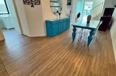 Apartamento com 4 quartos à venda na Avenida da Saudade, Enseada, Guarujá
