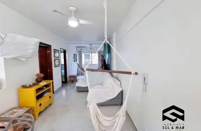 Amplo apartamento na praia das astúrias, reformado, com 02 vagas!