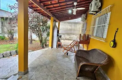 Oportunidade! casa 03 dorms, amplo quintal, próximo do hotel casa grande!