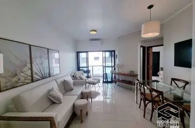 Lindo apartamento em prédio com lazer, apenas 150mts da praia da enseada!