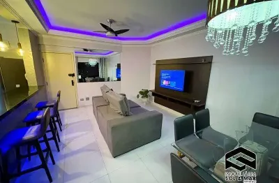 Lindo apartamento reformado! lazer completo, portaria 24 horas, lado praia!