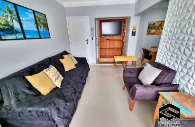 Reformado, 02 dormitórios, em ótima localização apenas 100m do mar