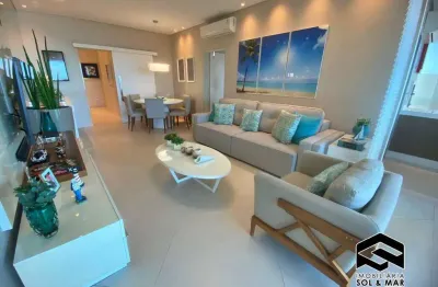 Apto totalmente reformado e decorado, com varanda gourmet e vista ao mar