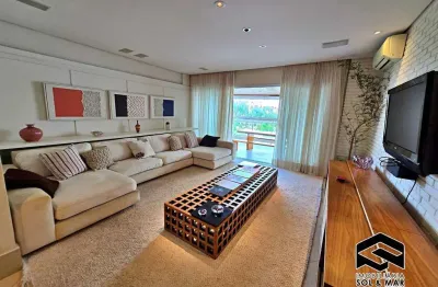 Apto. lindo e super espaçoso - 171m², em condomínio com lazer de clube!