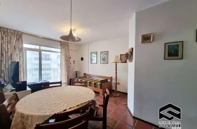 Apto. c/ vista p/ o mar, na praia de pitangueiras, em excelente localização