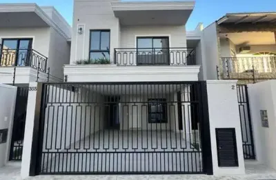 Casa com 3 quartos à venda na Rua Juvenal Garcia, Centro, Itajaí