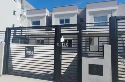 Casa com 3 quartos à venda no São Luiz, Caxias do Sul 