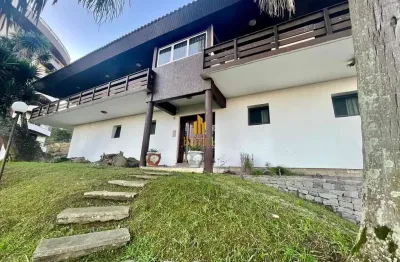 Casa com 4 quartos à venda no Centro, Caxias do Sul 