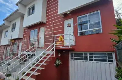 Sobrado à venda no bairro vinhedos - caxias do sul/rs