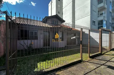 Casa à venda no bairro santa lúcia - caxias do sul/rs