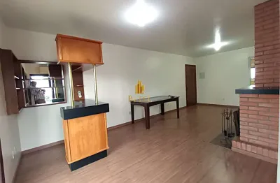 Apartamento com 2 quartos à venda no Madureira, Caxias do Sul 