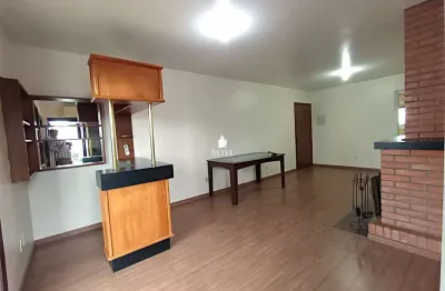 Apartamento com 2 quartos à venda no Madureira, Caxias do Sul 