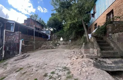 Terreno à venda no Medianeira, Caxias do Sul 