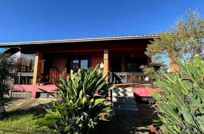 Casa com 4 quartos à venda no Pioneiro, Caxias do Sul 