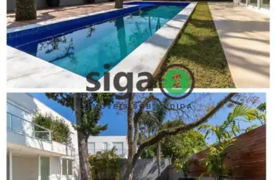 Casa  de cinema em condomínio no campo belo. 4 suites, alto padrão