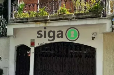 Vende na vila cruzeiro casa assobradada com 3 dormitórios e uma vaga