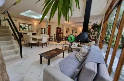 Casa em condomínio fechado com 4 quartos à venda na Rua Janaúba, 84, Cidade Jardim, São Paulo