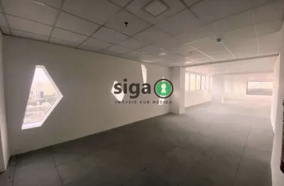 Sala comercial para alugar na Rua Luiz Seráphico Júnior, 511, Chácara Santo Antônio, São Paulo