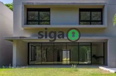 Casa em condomíno, com 4 suites, 4 vagas na chácara santo antonio, com infra para elevador