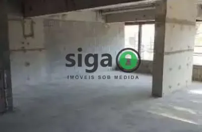 Loja (fachada ativa) para locação no contrapiso em pinheiros com 185m²