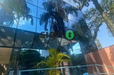 Prédio com 8 salas para alugar na Avenida Indianópolis, 767, Moema, São Paulo