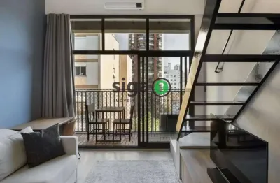 Studio diferenciado em Pinheiros com pé-direito alto e excelente localização!