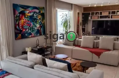 Apartamento á Venda na Vila Andrade, de 200 m2, 4 quartos e 3 vagas.