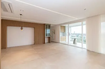 Apartamento com 3 quartos para alugar na rua monsenhor ivo zanlorenzi, 3190, cidade industrial, curitiba por r$ 9.500