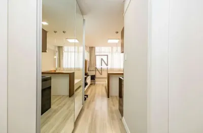 Apartamento com 1 quarto para alugar na rua emiliano perneta, 390, centro, curitiba por r$ 2.100