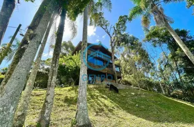 Chácara em meio a natureza com piscina, lagoa e terreno de 2.600m² à venda em porto belo/sc