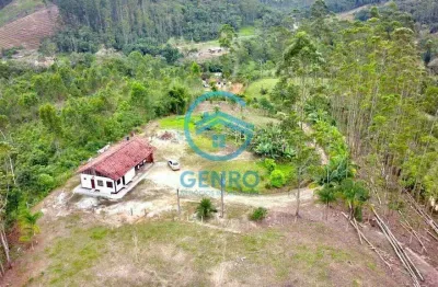Sítio com belíssima área e terreno de 130.000m² (13 hectares) à venda em canelinha/sc