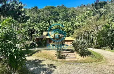 Sítio de alto padrão e terreno com escritura pública de 10.000m² ( 01 hectare ) à venda em tijucas/sc