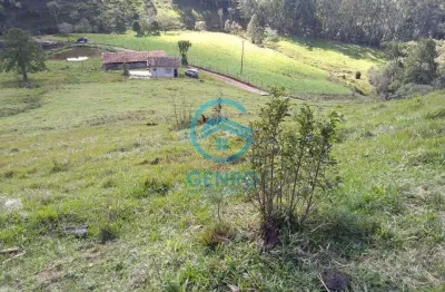 Sítio na serra catarinense com lagoa, cachoeira e terreno de 80.000m² ( 08 hectares ) à venda em alfredo wagner/sc