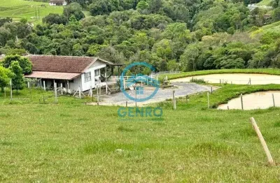 Chalé mobiliado com cachoeira, 04 lagoas e terreno de 54.000m² (5.4 hectares) à venda em alfredo wagner/sc