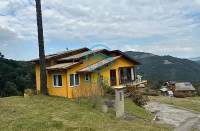 Casa de campo em condomínio com linda vista para as montanhas na serra catarinense à venda em urubici/sc