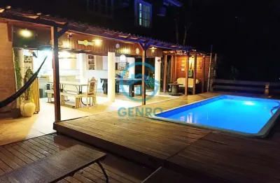 Chácara em meio a natrureza com piscina e terreno de 6.000m² à venda em santo amaro da imperatriz/sc