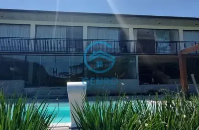 Sítio na serra catarinense com piscina, lagoas e terreno de 15.000m² ( 1.5 hectares ) à venda em alfredo wagner/sc